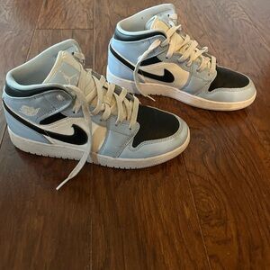 Jordan Kids High-Top Sneakers - Black and Gray